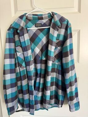 Pendleton Men’s Teal and Gray Plaid Flannel Shirt